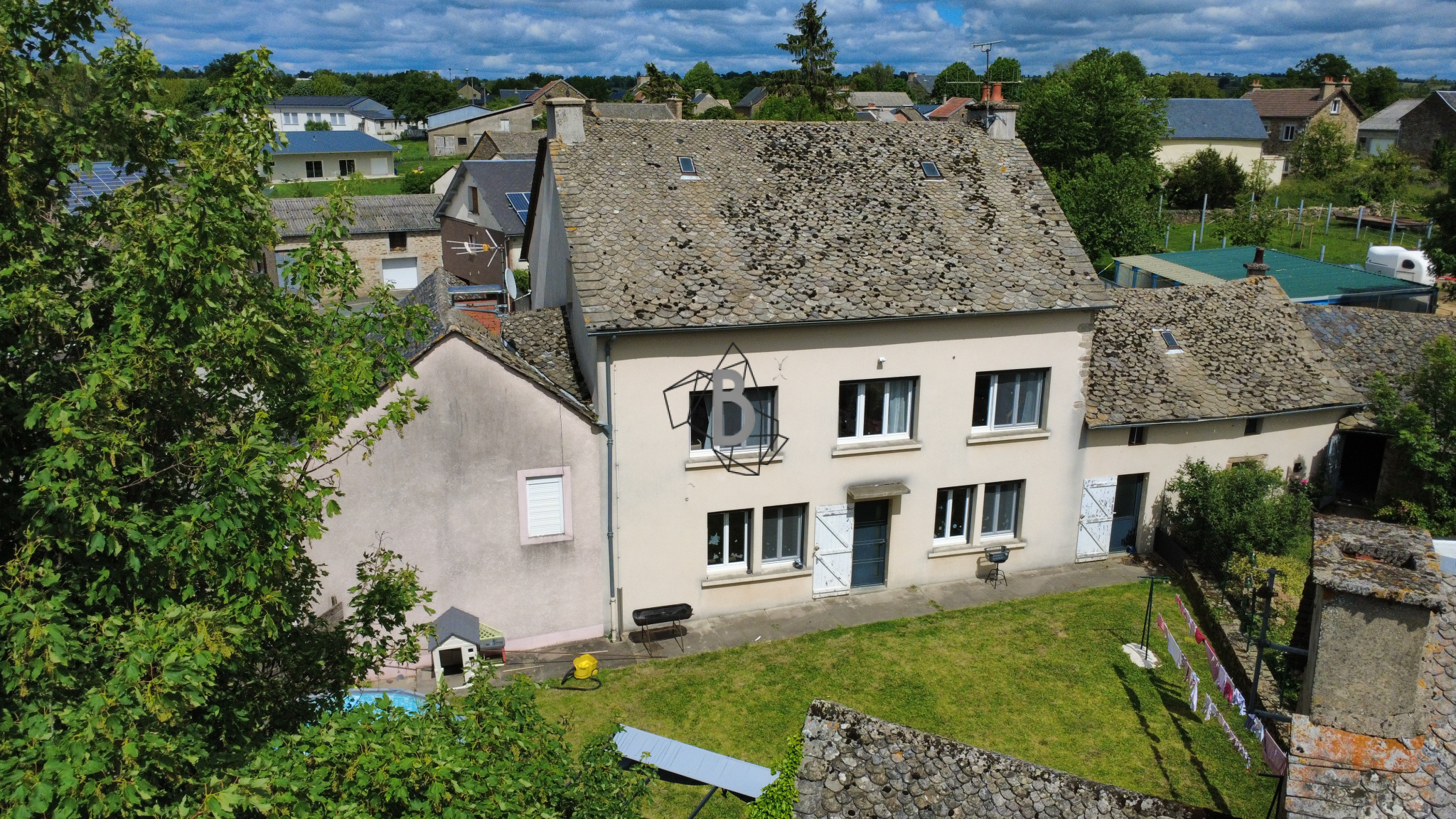 Maison T5 - 143 m2 - Comps-La-Grand-Ville